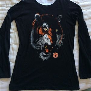 Auburn t-shirt